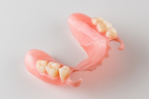 針金のない入れ歯